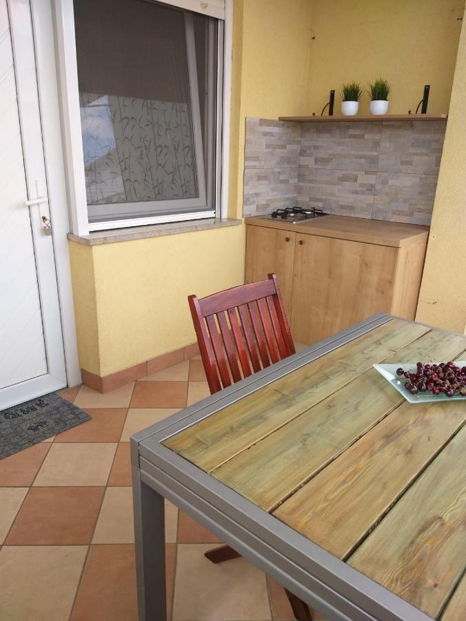 Apartment Josip Zadar Exterior photo